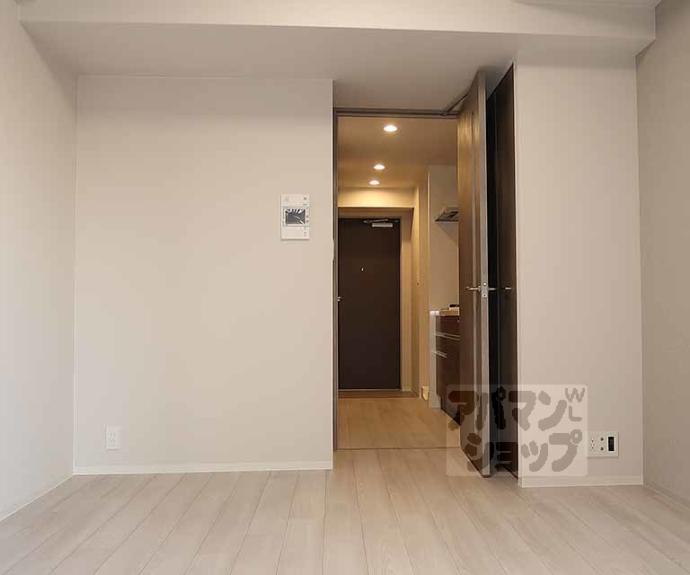 【エステムコート京都祥邸】間取