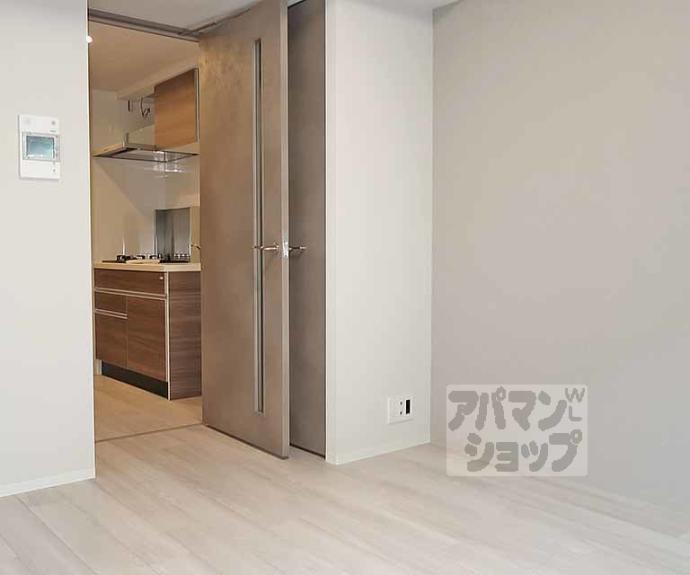 【エステムコート京都祥邸】間取