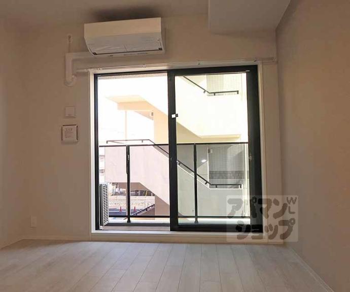 【エステムコート京都祥邸】間取