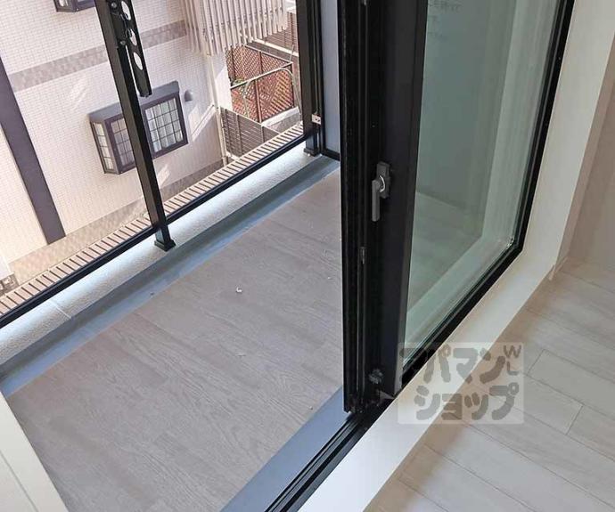 【エステムコート京都祥邸】間取