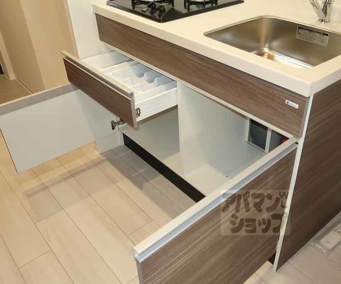 【エステムコート京都祥邸】間取