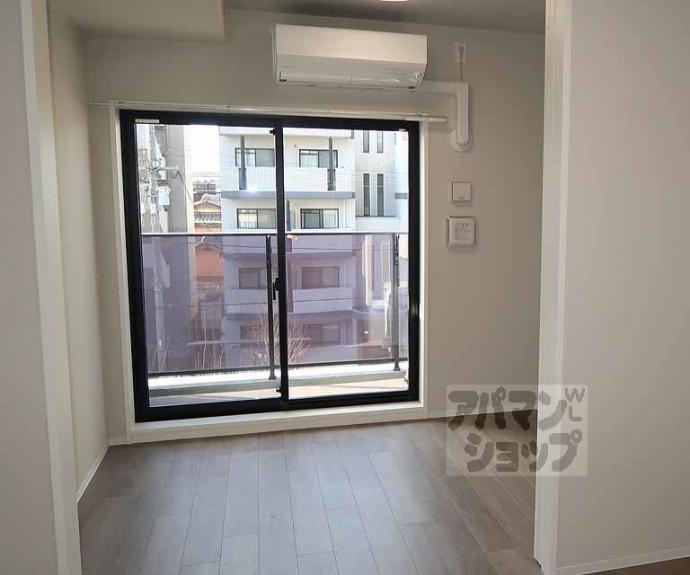 【エステムコート京都祥邸】間取