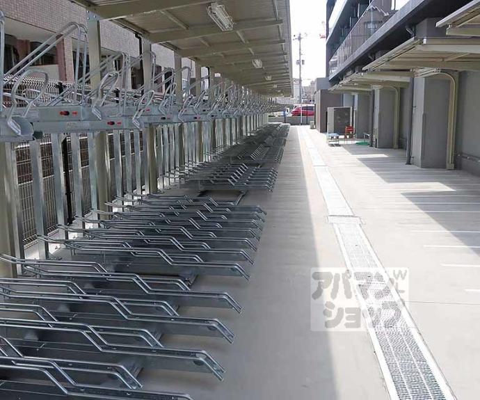 【エステムコート京都祥邸】間取