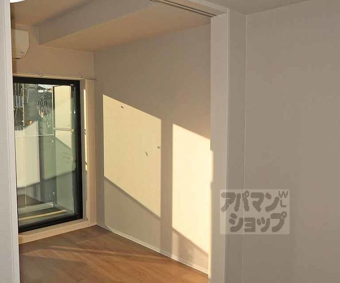 【エステムコート京都祥邸】間取