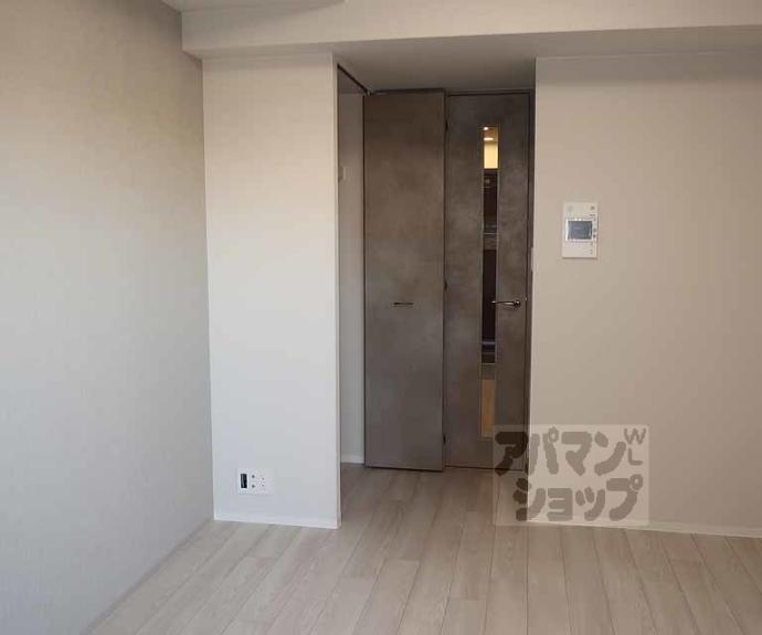 【エステムコート京都祥邸】間取