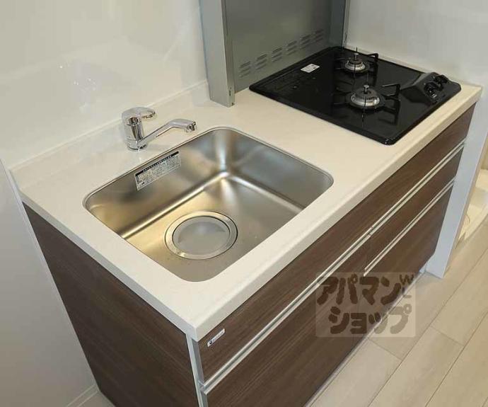 【エステムコート京都祥邸】間取