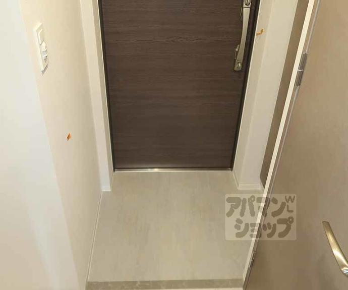 【エステムコート京都祥邸】間取