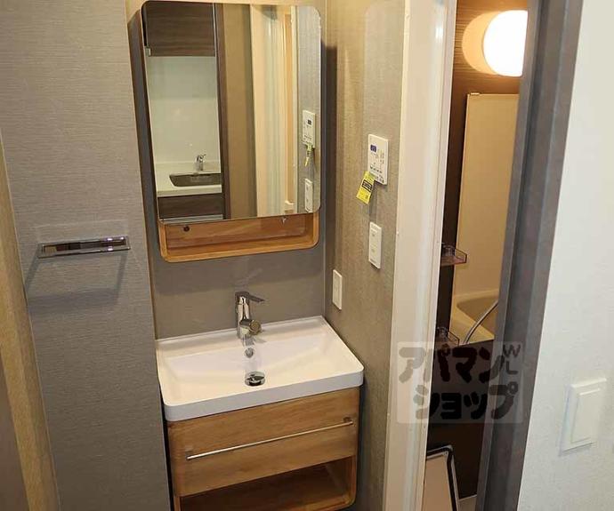 【エステムコート京都祥邸】間取