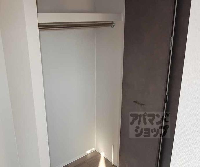 【エステムコート京都祥邸】間取