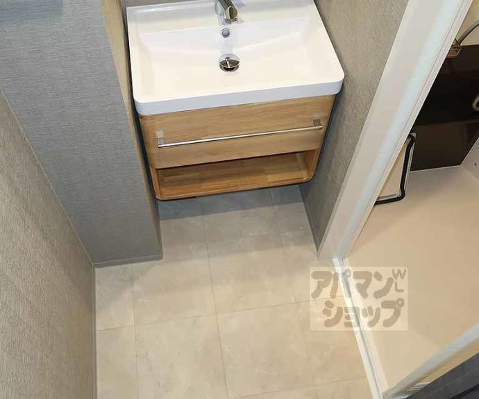 【エステムコート京都祥邸】間取