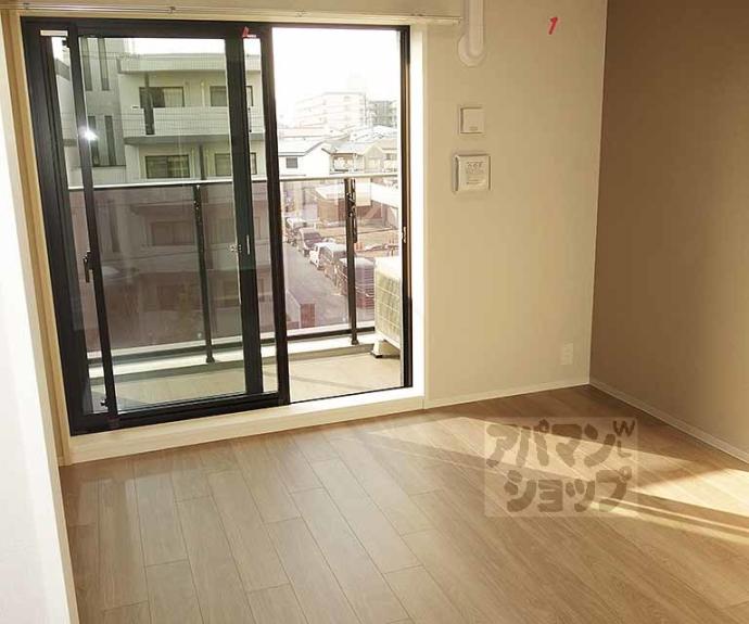 【エステムコート京都祥邸】間取