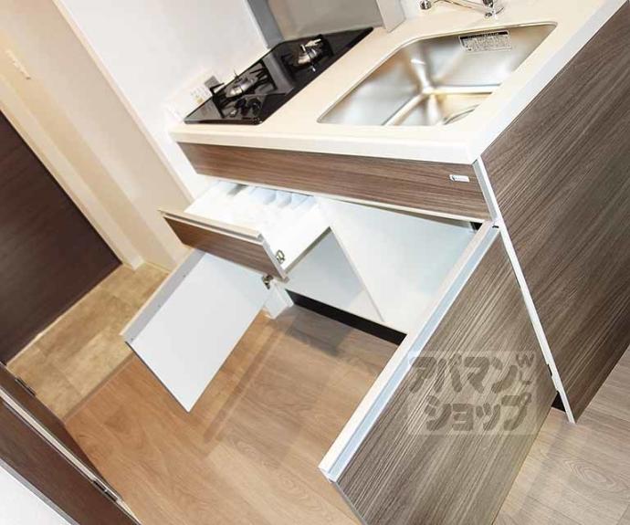 【エステムコート京都祥邸】間取