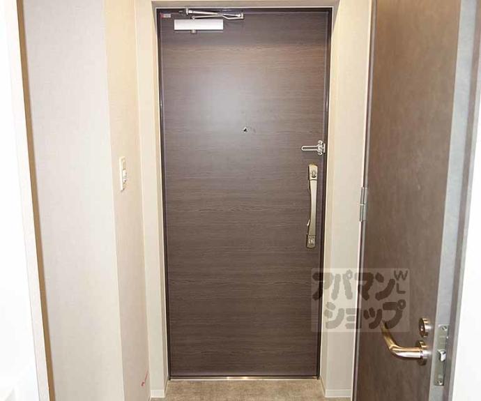 【エステムコート京都祥邸】間取