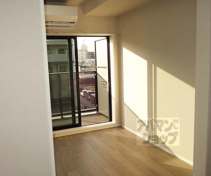 【エステムコート京都祥邸】間取