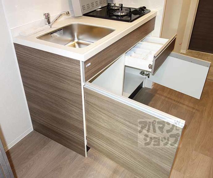 【エステムコート京都祥邸】間取