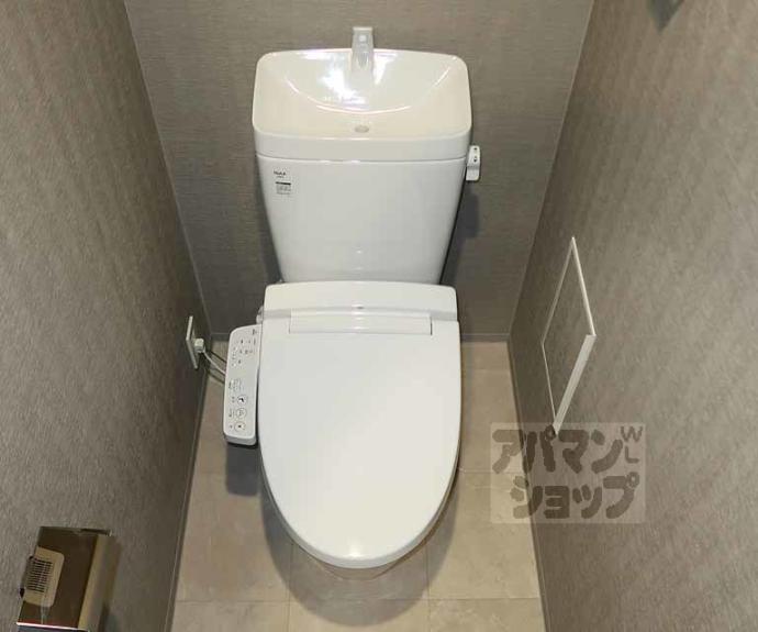 【エステムコート京都祥邸】間取