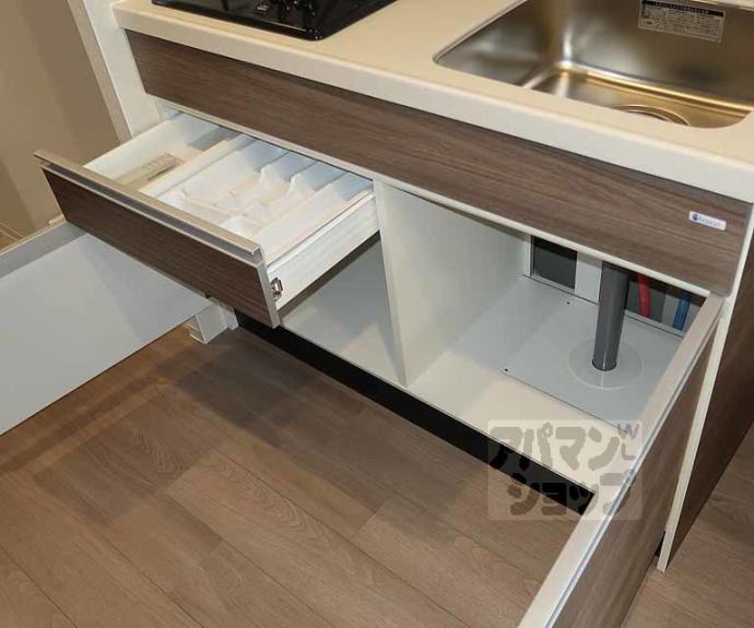 【エステムコート京都祥邸】間取