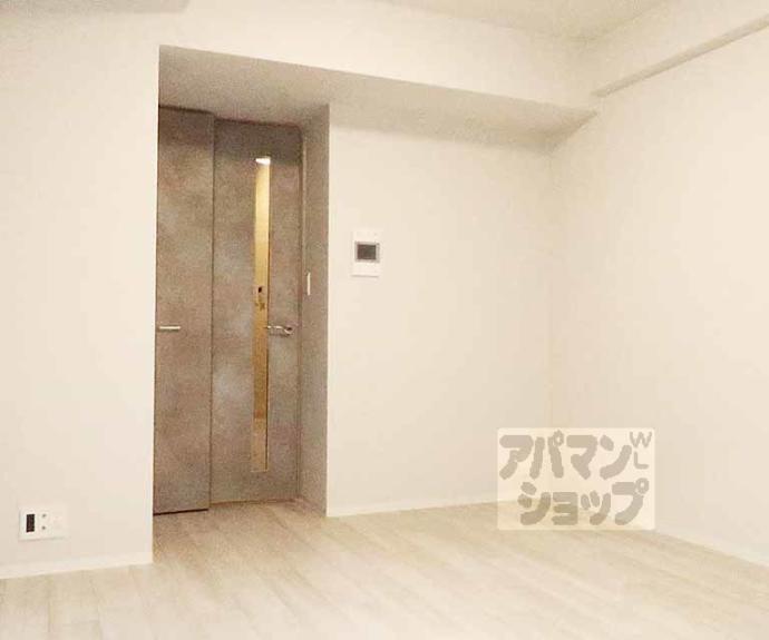 【エステムコート京都祥邸】間取