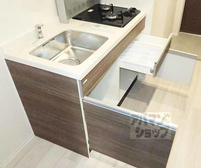 【エステムコート京都祥邸】間取