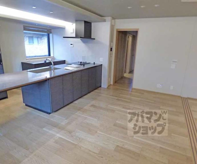 【パーチェ岡崎神宮道】間取