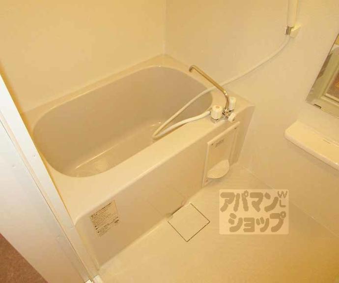 【エントランスライフ衣笠】間取