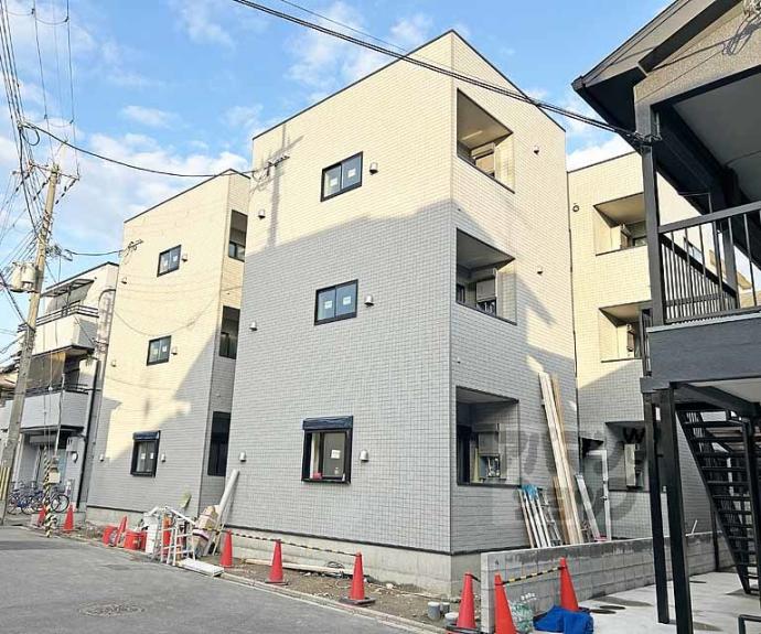 【ハーモニーテラス深草仙石屋敷町 Ⅰ】間取