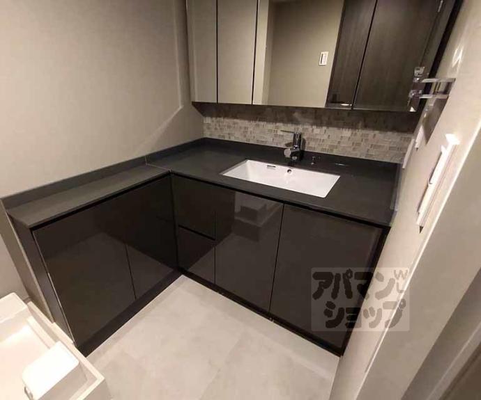 【ジオ京都御池通】間取