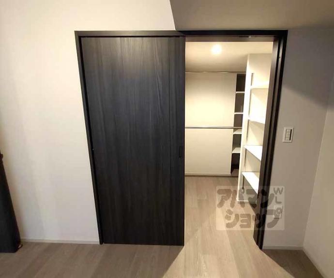 【ジオ京都御池通】間取