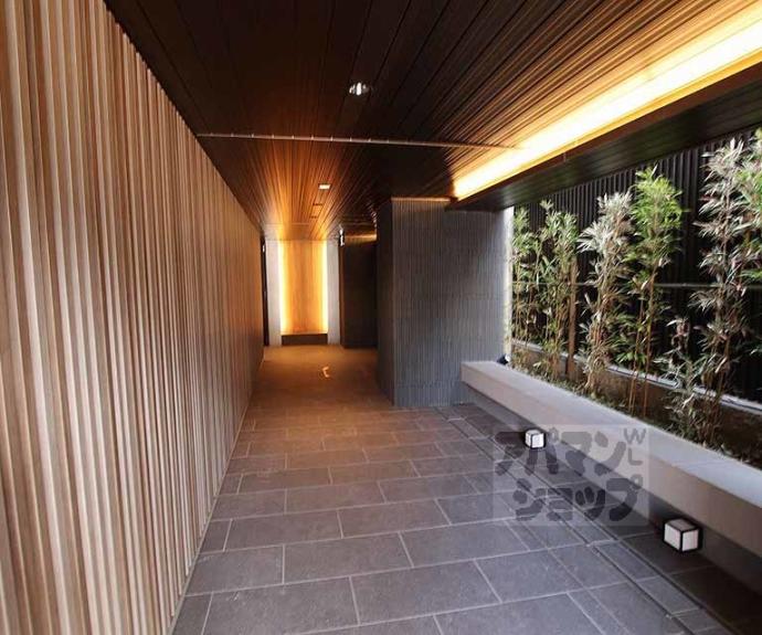 【ジオ京都堀川三条】間取