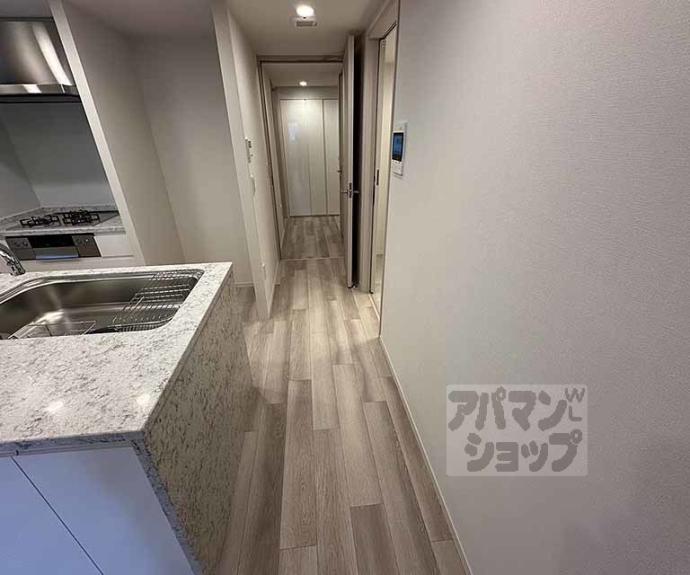 【ジオ京都堀川三条】間取