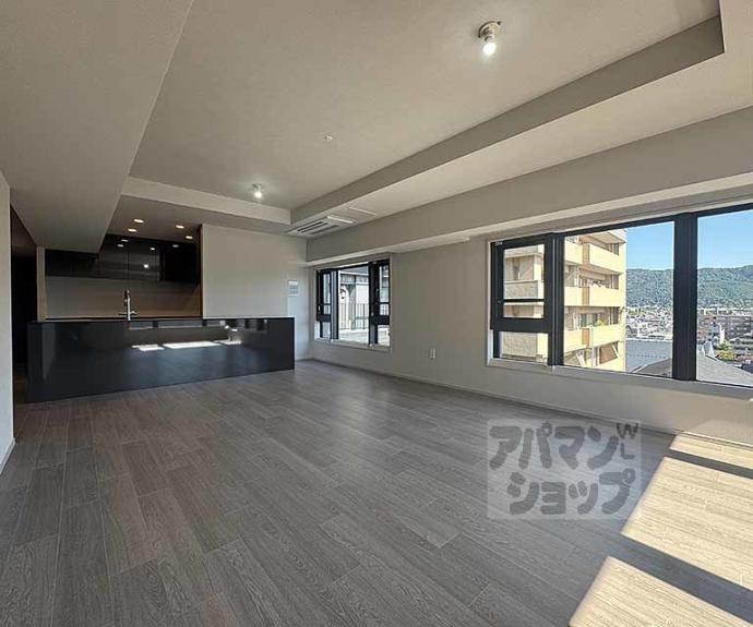 【ジオ京都御池通】