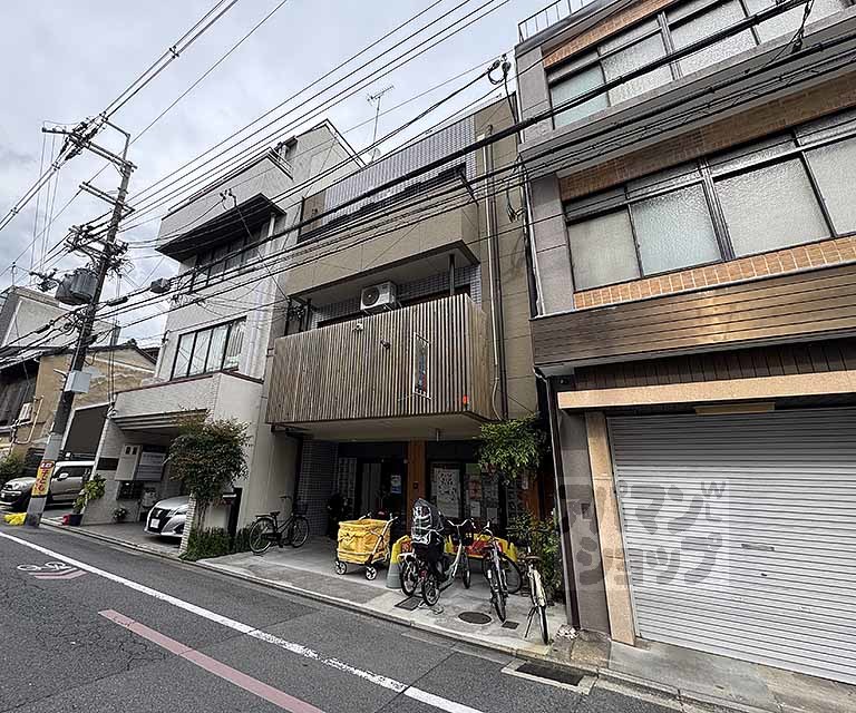 栄幸堂ビル