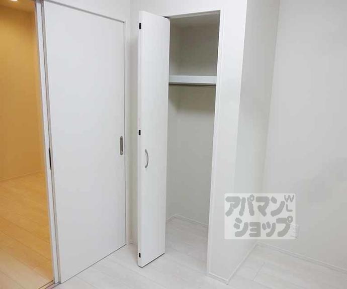 【ＬＡ　ＶＩＥＲＥ山科】間取