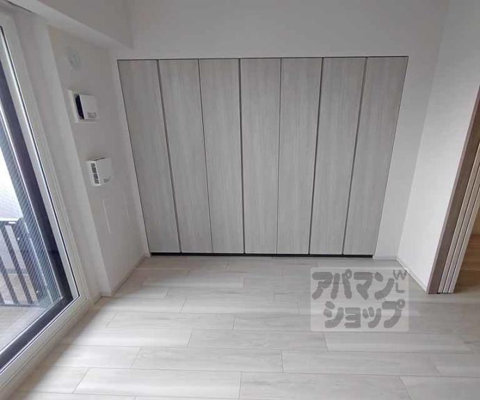 【ネベル四条堀川】間取