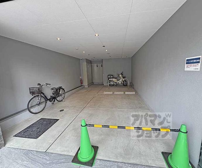 【ネベル四条堀川】間取