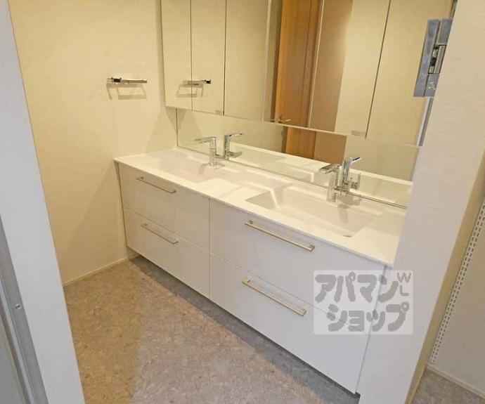 【パーチェ三条菊鉾町】間取