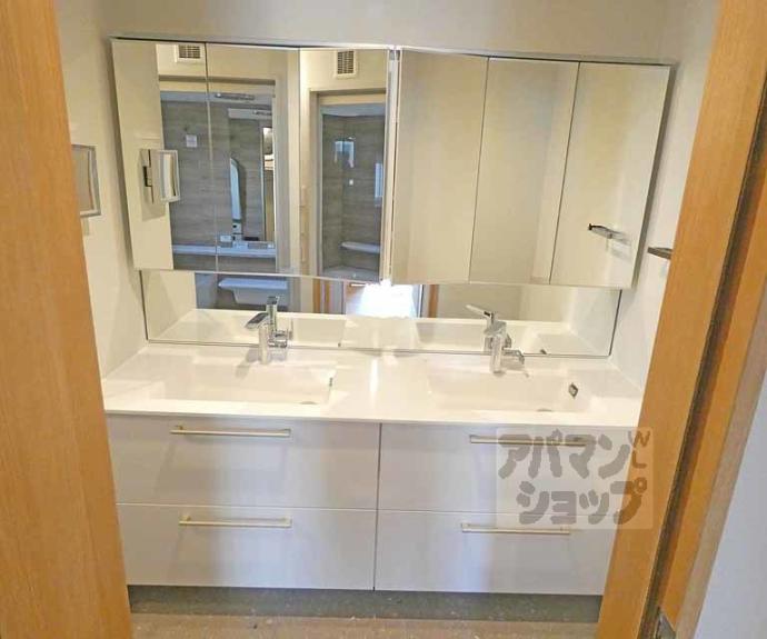 【パーチェ三条菊鉾町】間取