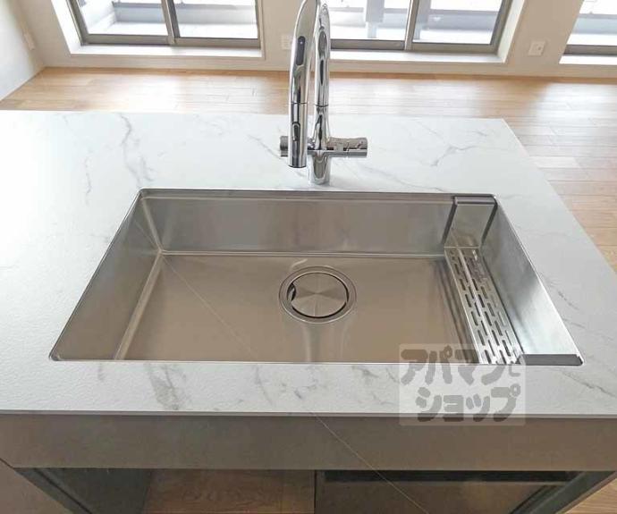 【パーチェ三条菊鉾町】間取