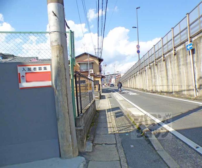 【エントランスライフ宝ヶ池】間取