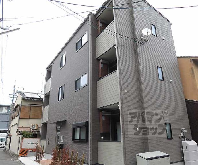 【ルピナス西大路】間取