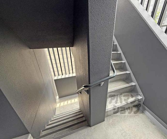 【シーンズ京都鴨川河原町】