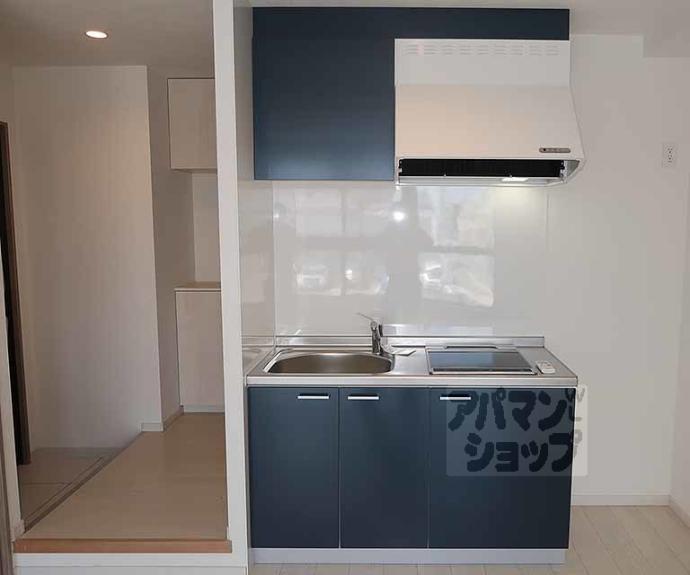 【ＮＡＫＡＮＩＳＨＩ　ＦＩＲＳＴ　ＢＬＤ．】間取