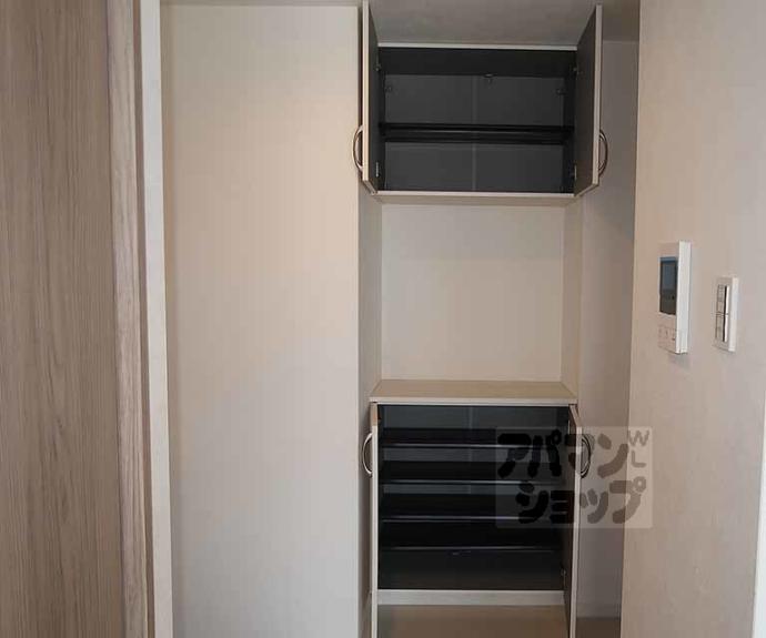 【ＮＡＫＡＮＩＳＨＩ　ＦＩＲＳＴ　ＢＬＤ．】間取