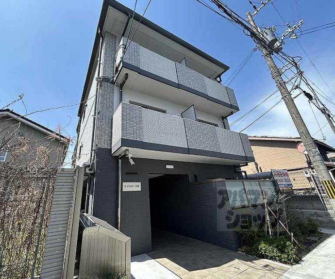 【Sフラット円町】