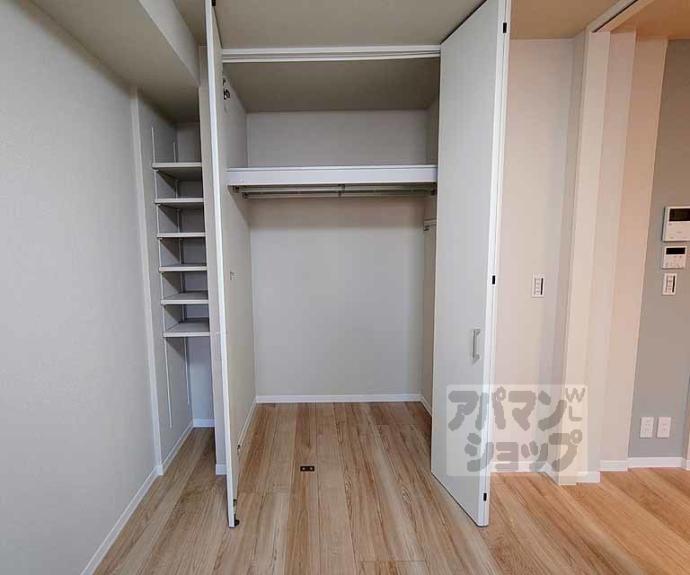 【エクレール　ヴェール　シャーメゾン西院】間取