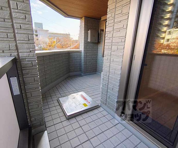 【エクレール　ヴェール　シャーメゾン西院】間取