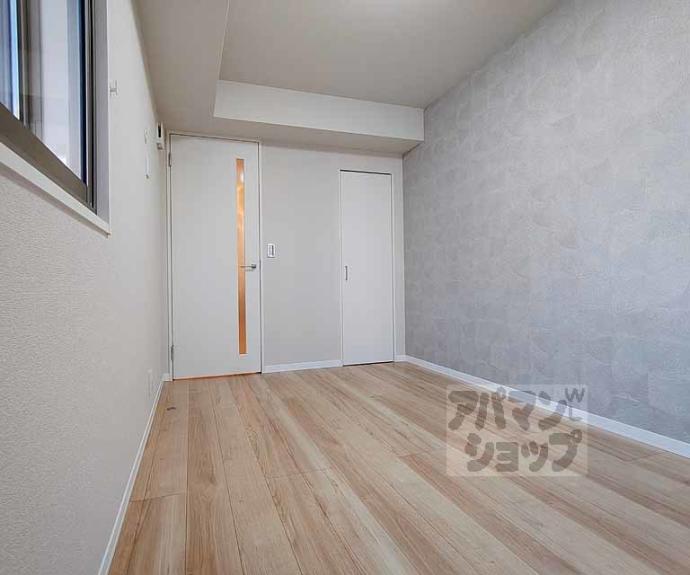 【エクレール　ヴェール　シャーメゾン西院】間取