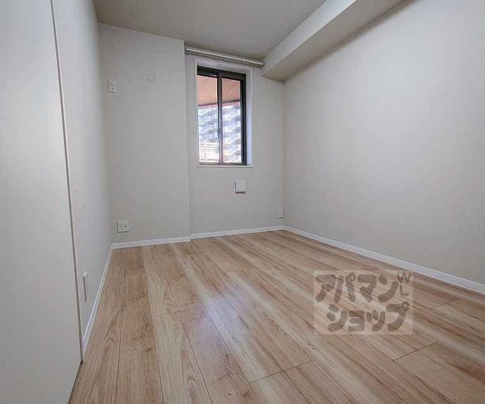 【エクレール　ヴェール　シャーメゾン西院】間取