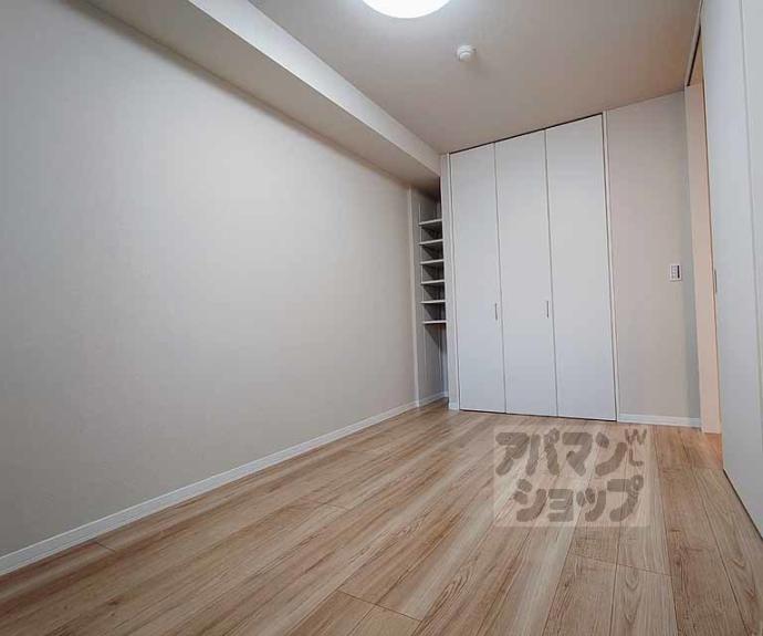 【エクレール　ヴェール　シャーメゾン西院】間取