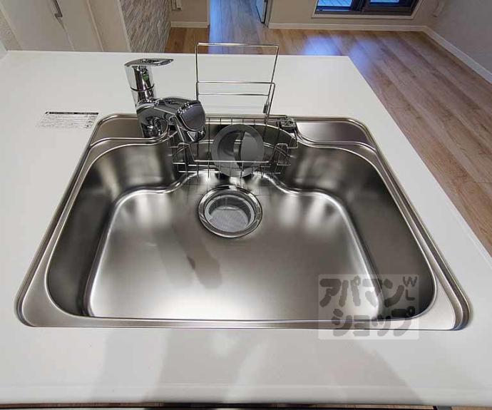 【エクレール　ヴェール　シャーメゾン西院】間取